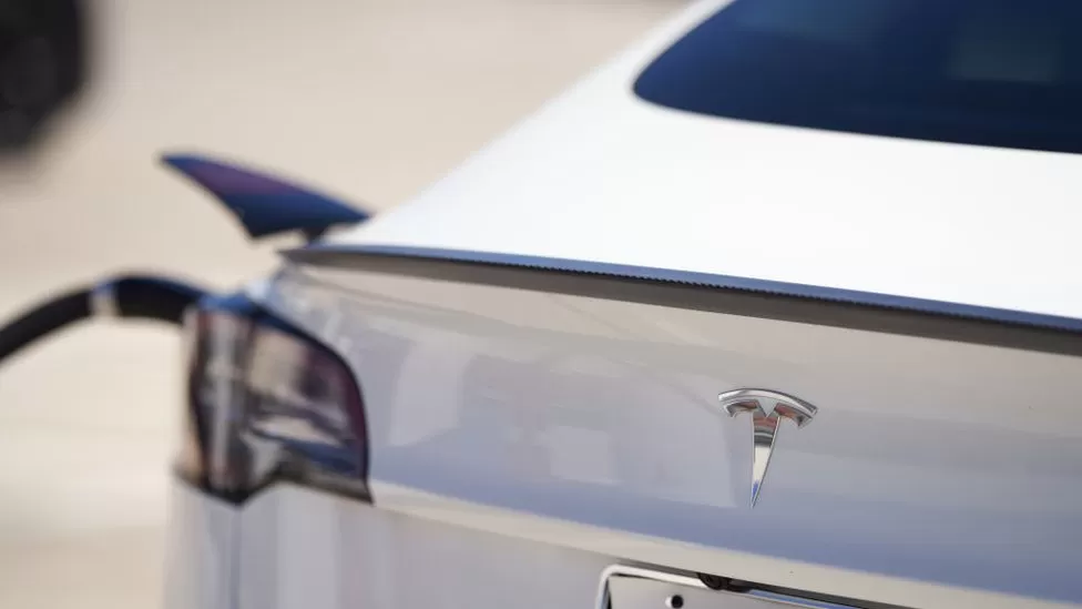 Tesla sales climb but miss expectations