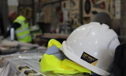 BOTH APPRENTICES AT DRYWALL PRO CUT ARE NOW WORKING FULL TIME IN ‘ON SITE’ ENVIRONMENTS